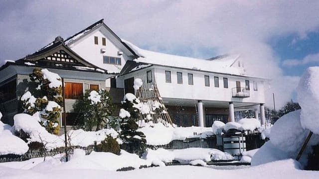 月山酒造株式会社