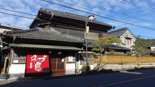初亀酒造株式会社